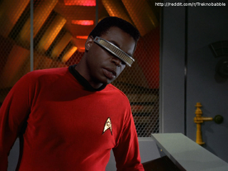 Illustration for article titled The Star Trek: TNG crew looks amazing in Original Series uniforms